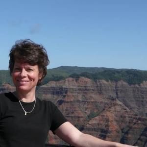 Meet your Posher, Polly